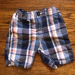 SOLD: 5/ 25 🟡 Boys 4-5T shorts